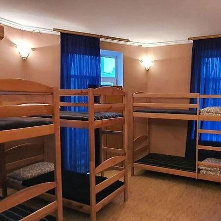 Хостел На Льва Толстого Киев Экстерьер фото